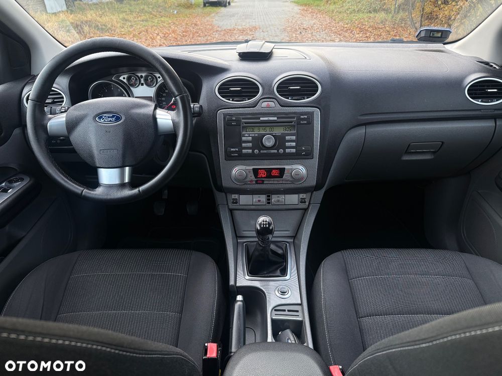 Ford Focus 1.6 16V Titanium - 7