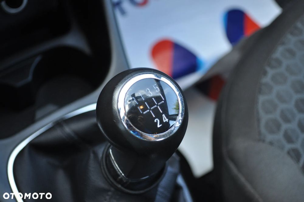 Opel Corsa 1.4 16V Selection 110 Jahre - 32