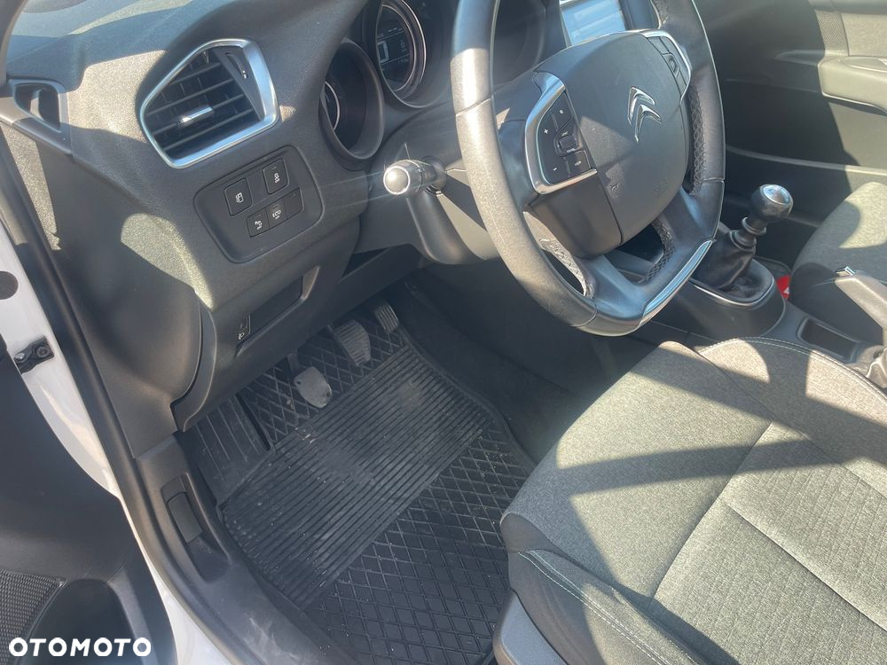 Citroën C4 1.2 PureTech Feel Edition S&S - 10