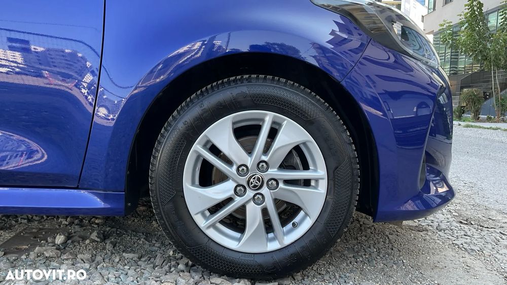 Toyota Yaris 1.5 L Dynamic - 8