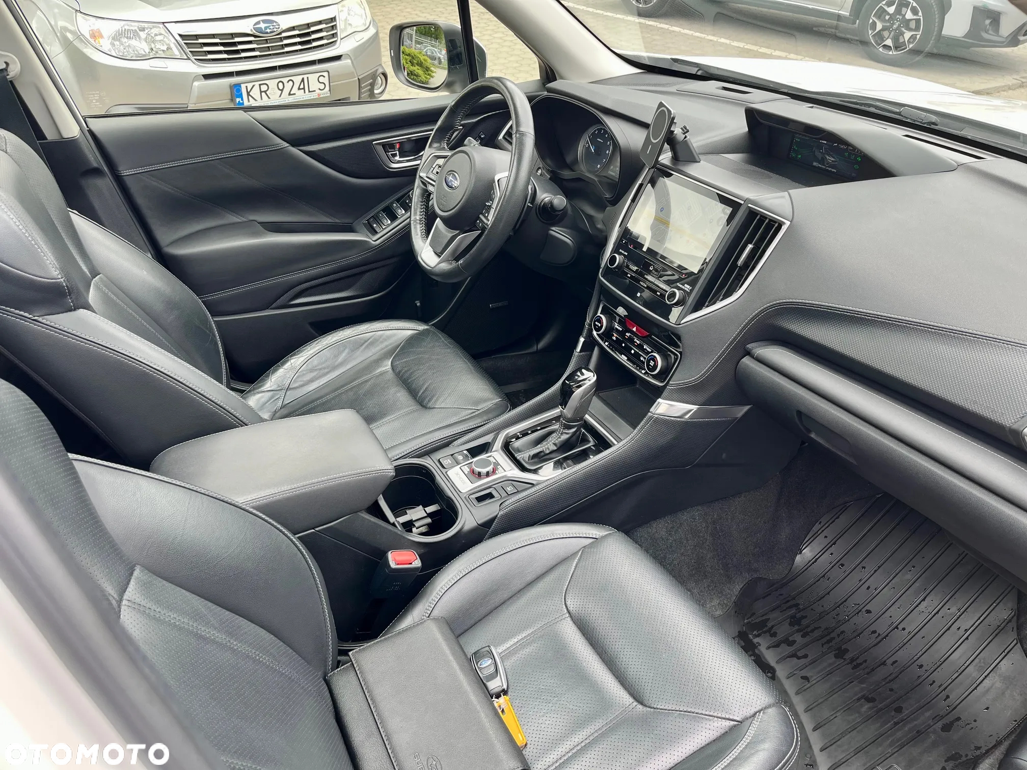 Subaru Forester 2.0i-L Platinum (EyeSight) Lineartronic - 10
