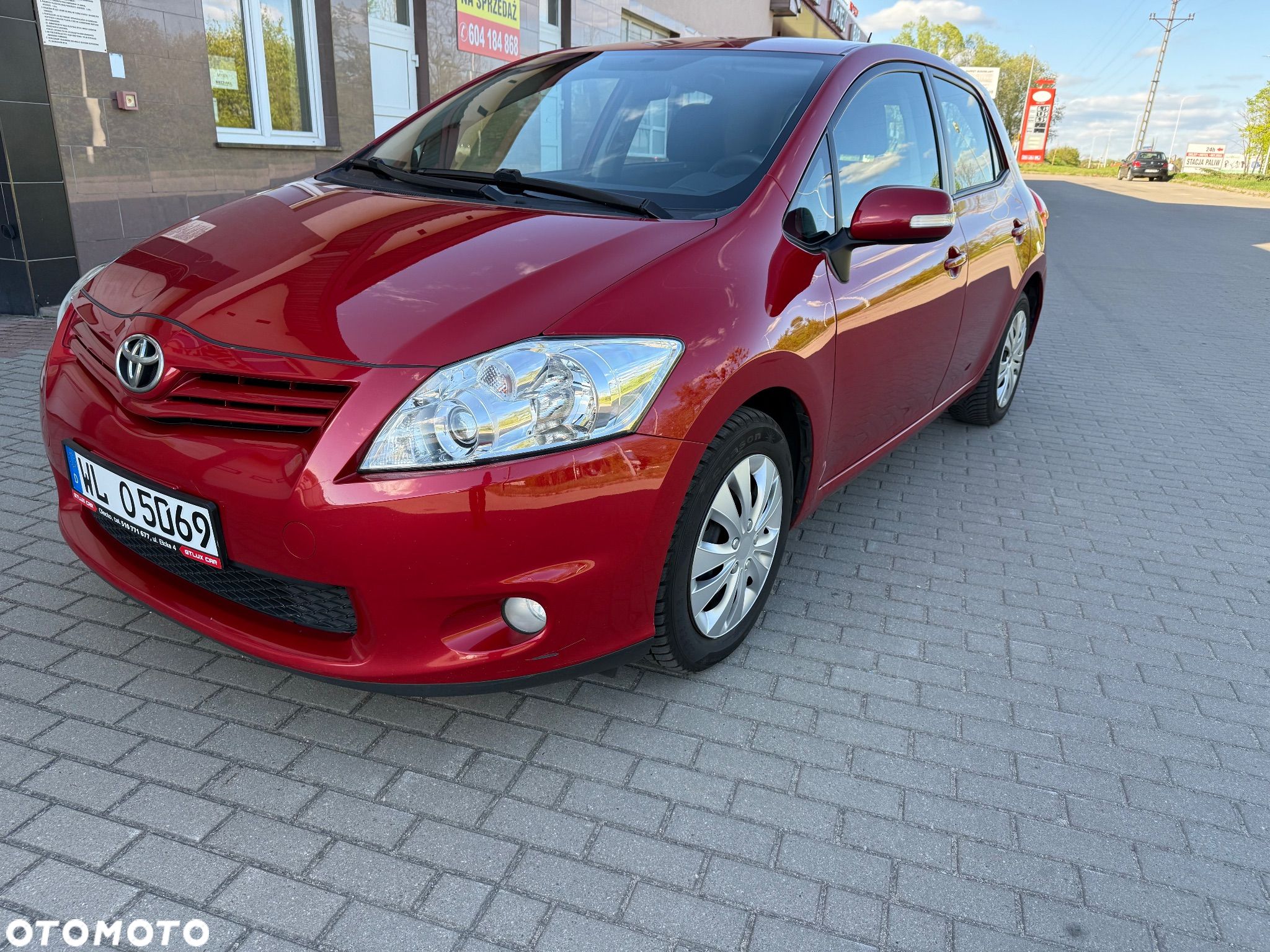 Toyota Auris 1.6 Dynamic - 1