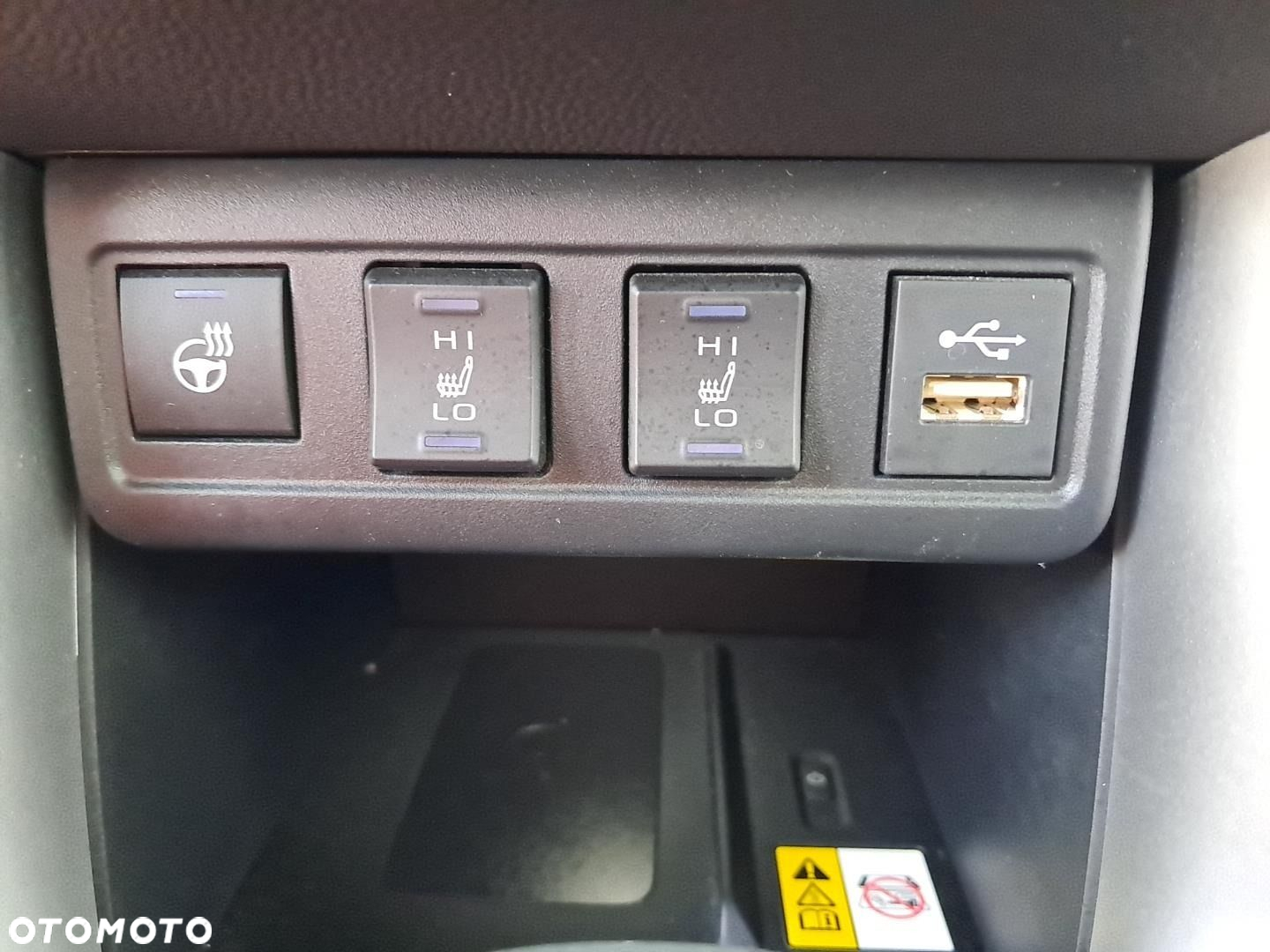 Toyota Corolla Cross - 21
