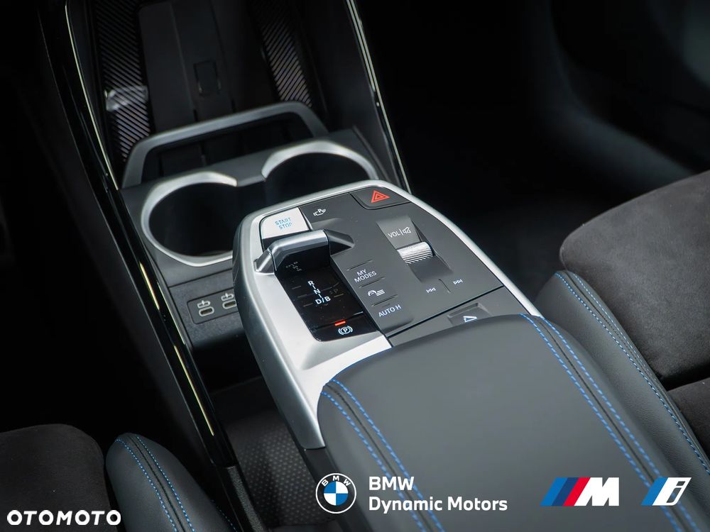 BMW iX2 eDrive20 - 30