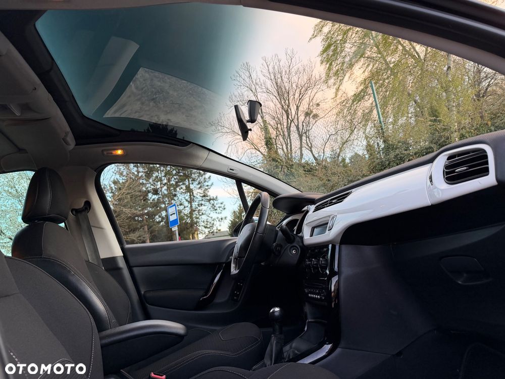 Citroën C3 Pure Tech (VTi) 82 Exclusive - 11