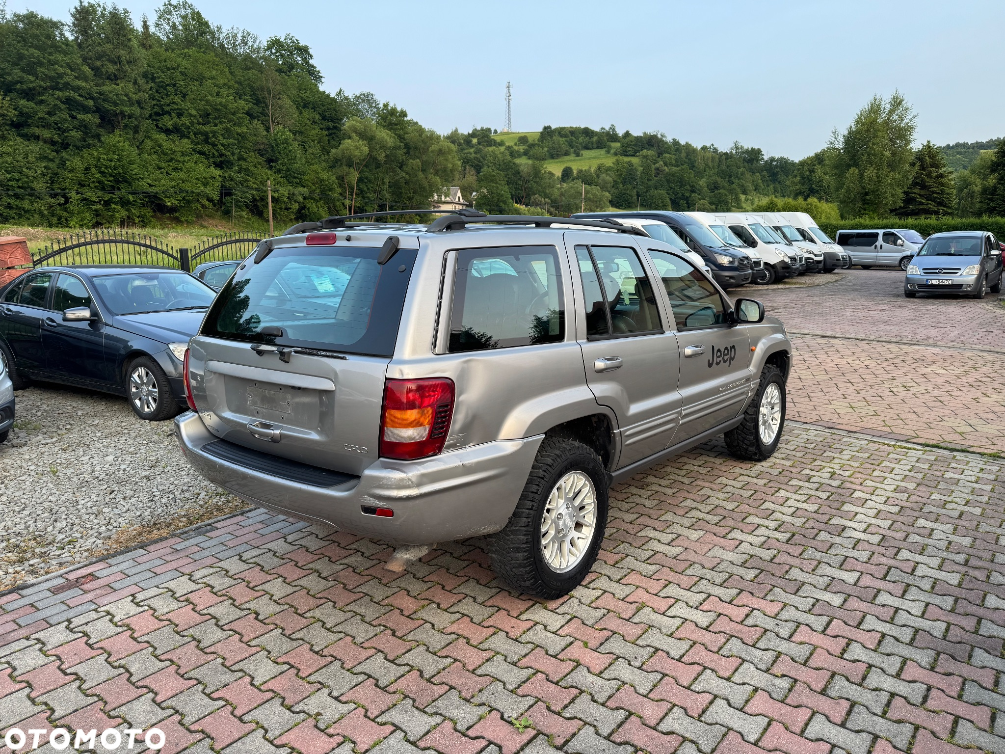 Jeep Grand Cherokee - 3
