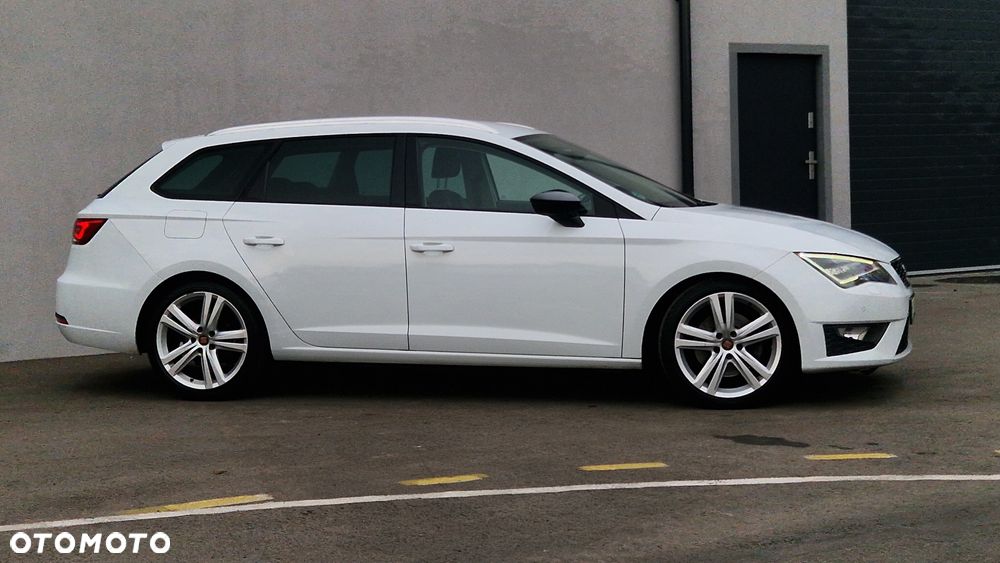 Seat Leon 2.0 TDI DPF Ecomotive FR - 9