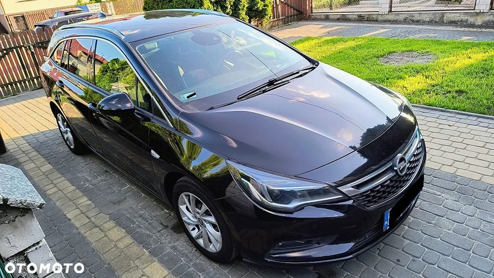 Opel Astra 1.6 CDTI Elite S&S - 1