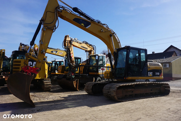 Caterpillar CAT 319 D