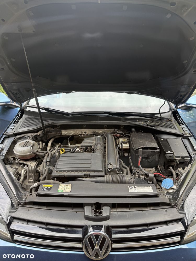 Volkswagen Golf - 11