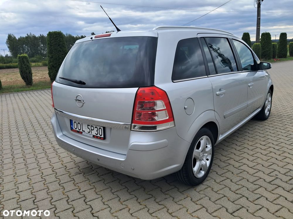 Opel Zafira 1.8 Edition 111 Jahre - 11
