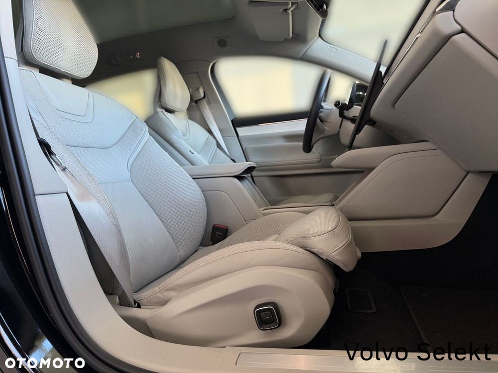Volvo ES90 - 28