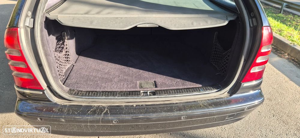 Mercedes-Benz C 220 CDi Avantgarde Aut. - 4