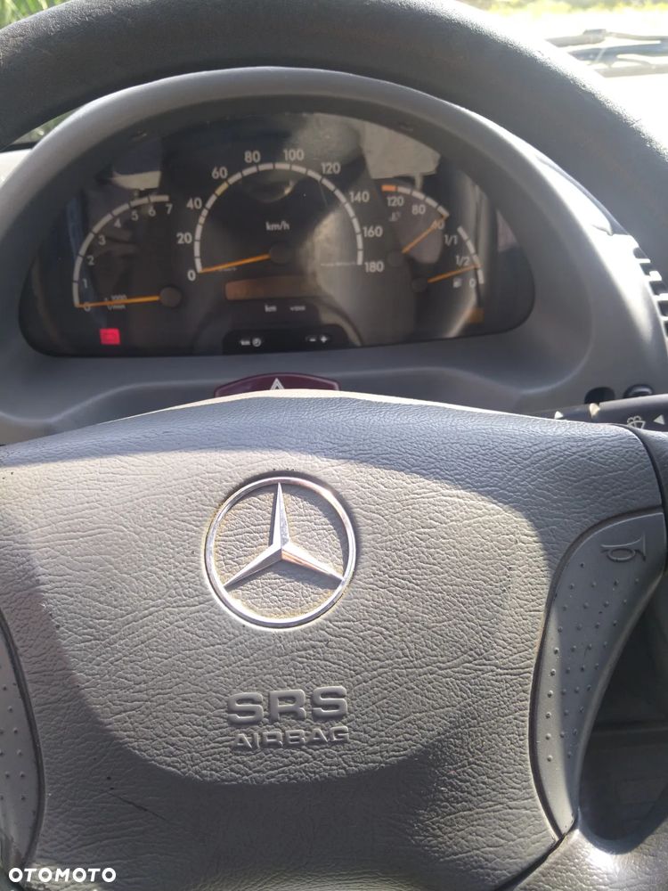 Mercedes-Benz Sprinter 902.622 - 10