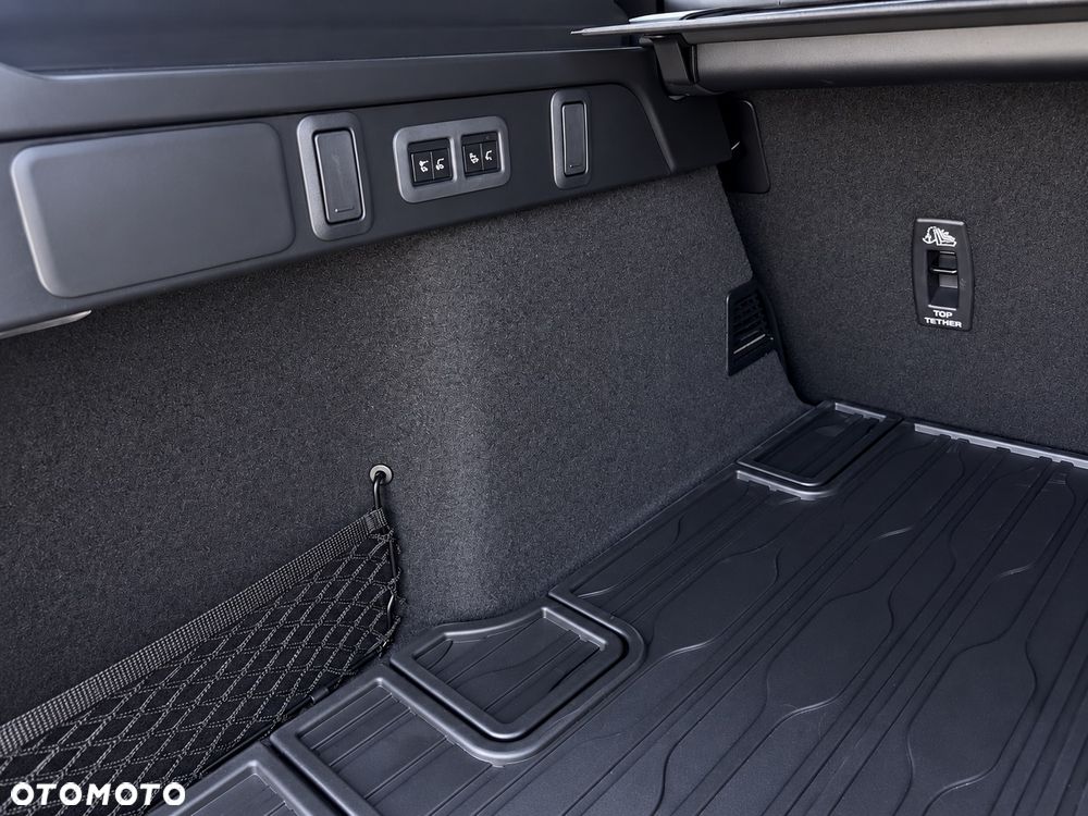 Land Rover Range Rover Velar 3.0 P400 mHEV Dynamic SE - 9