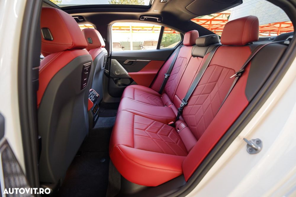 BMW Seria 5 520d AT MHEV - 18