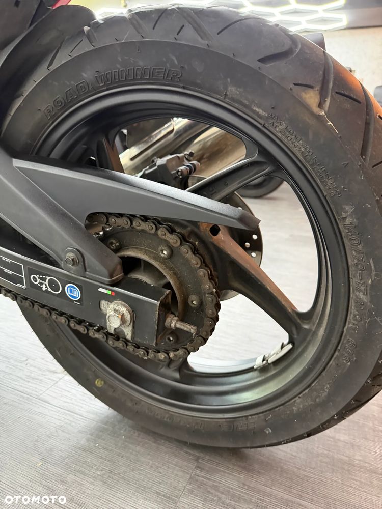 Honda CBR - 17