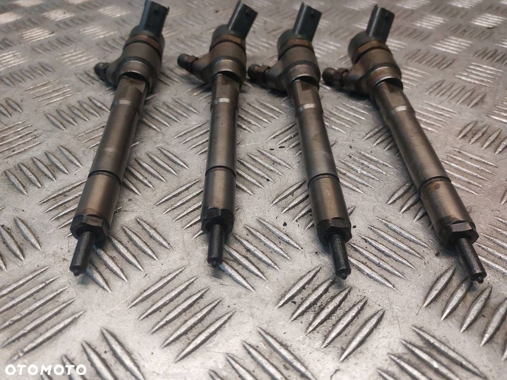 WTRYSK WTRYSKIWACZ KOMPLET KIA CEED I LIFT 2.0 CRDI 33800-27400 - 2