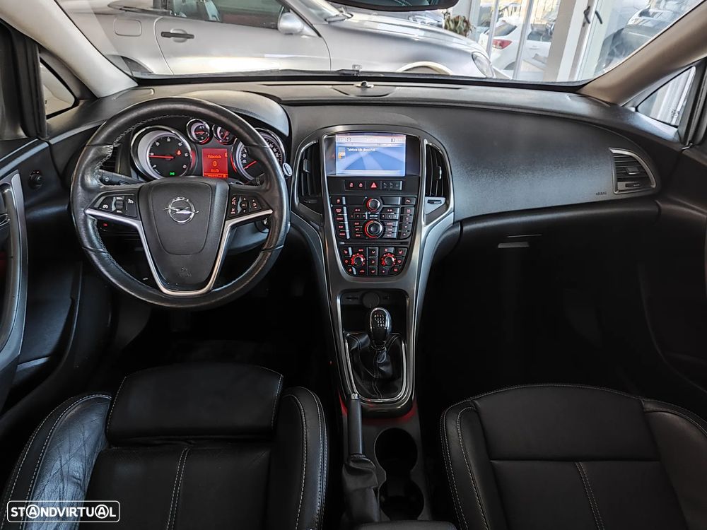 Opel Astra Sports Tourer 1.7 CDTI DPF ecoFLEX S&S Innovation - 24