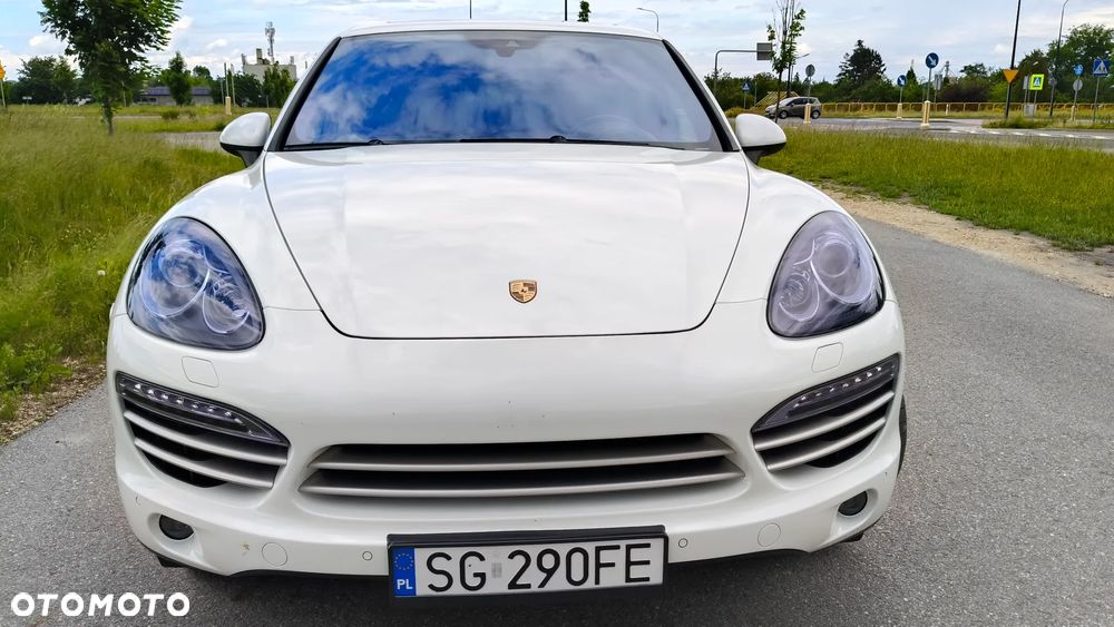 Porsche Cayenne Platinum Edition - 2