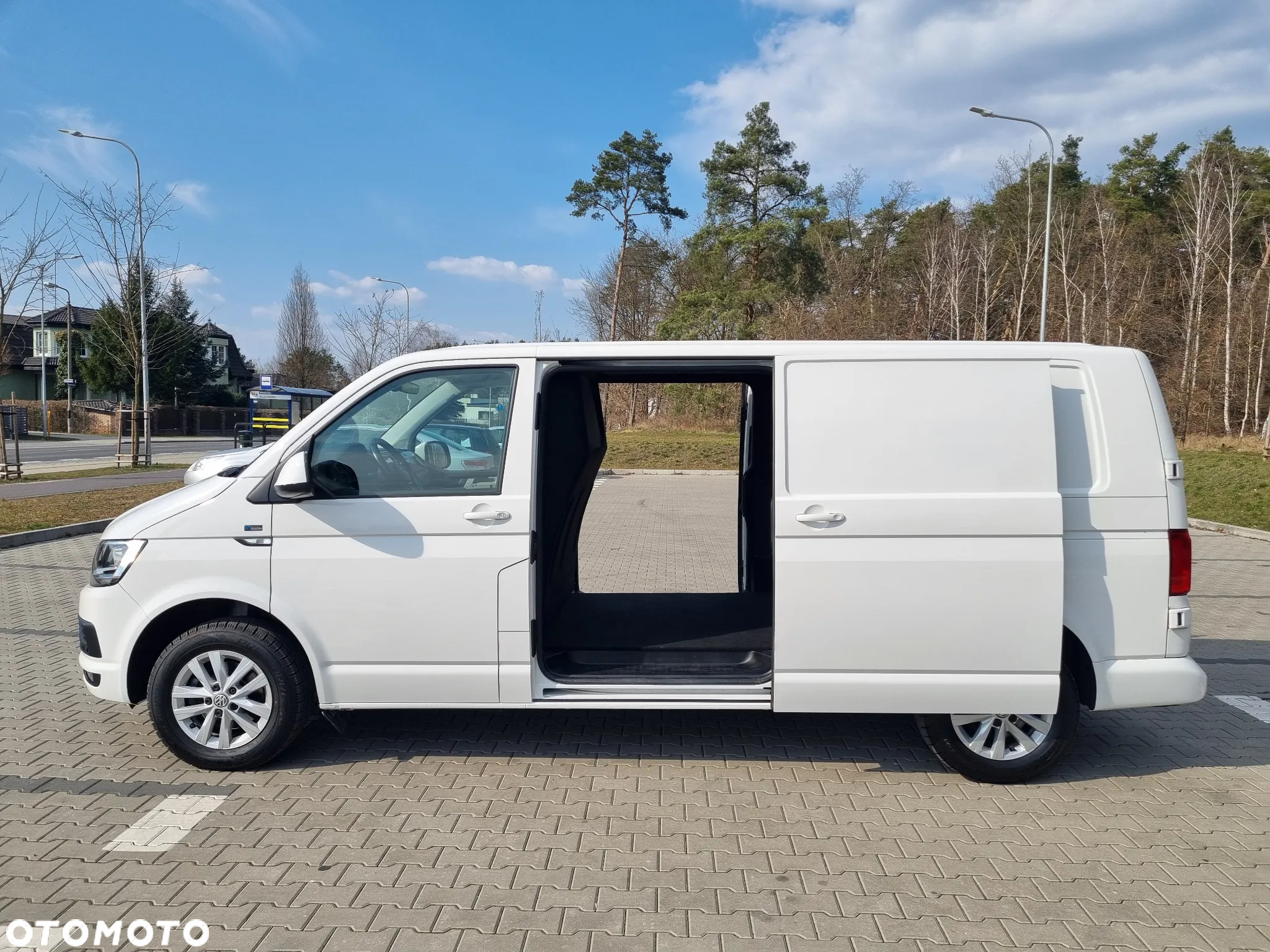 Volkswagen Transporter - 27