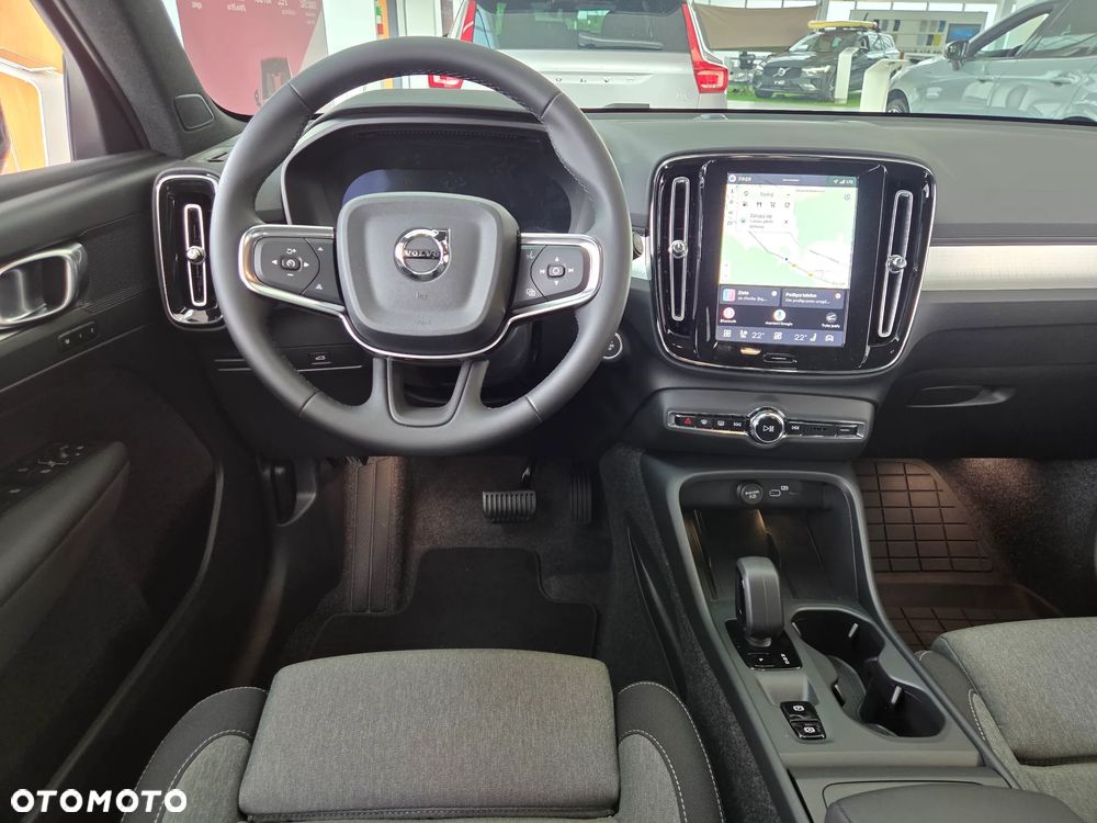 Volvo XC 40 B3 Core - 12