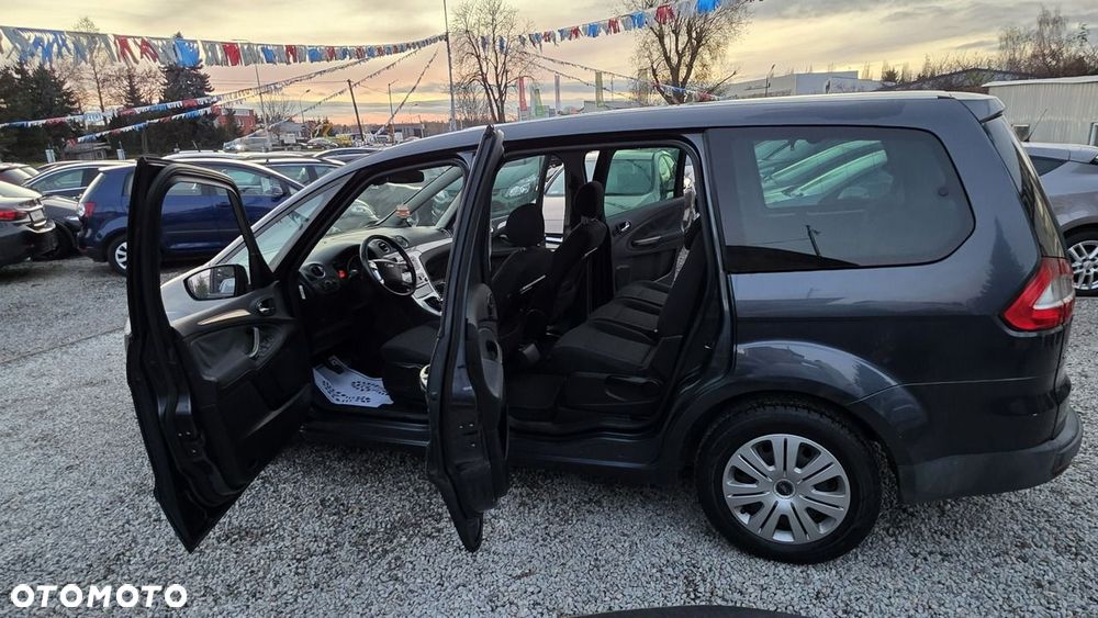 Ford Galaxy - 27