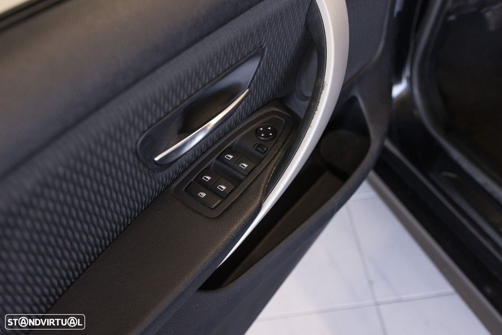 BMW 420 Gran Coupé d Pack Desportivo M Auto - 16
