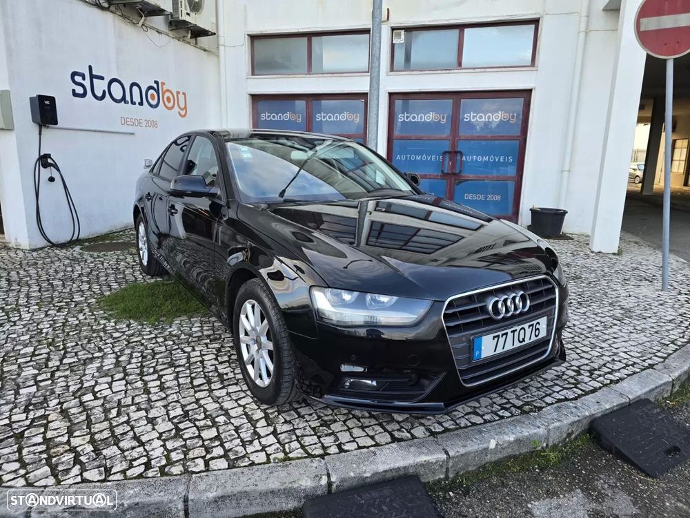 Audi A4 2.0 TDI Business Line - 1