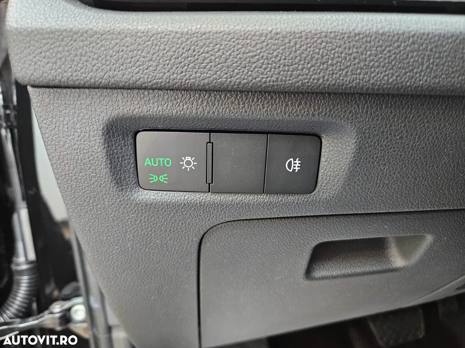 Skoda Octavia 2.0 TDI 150 CP DSG Selection - 12
