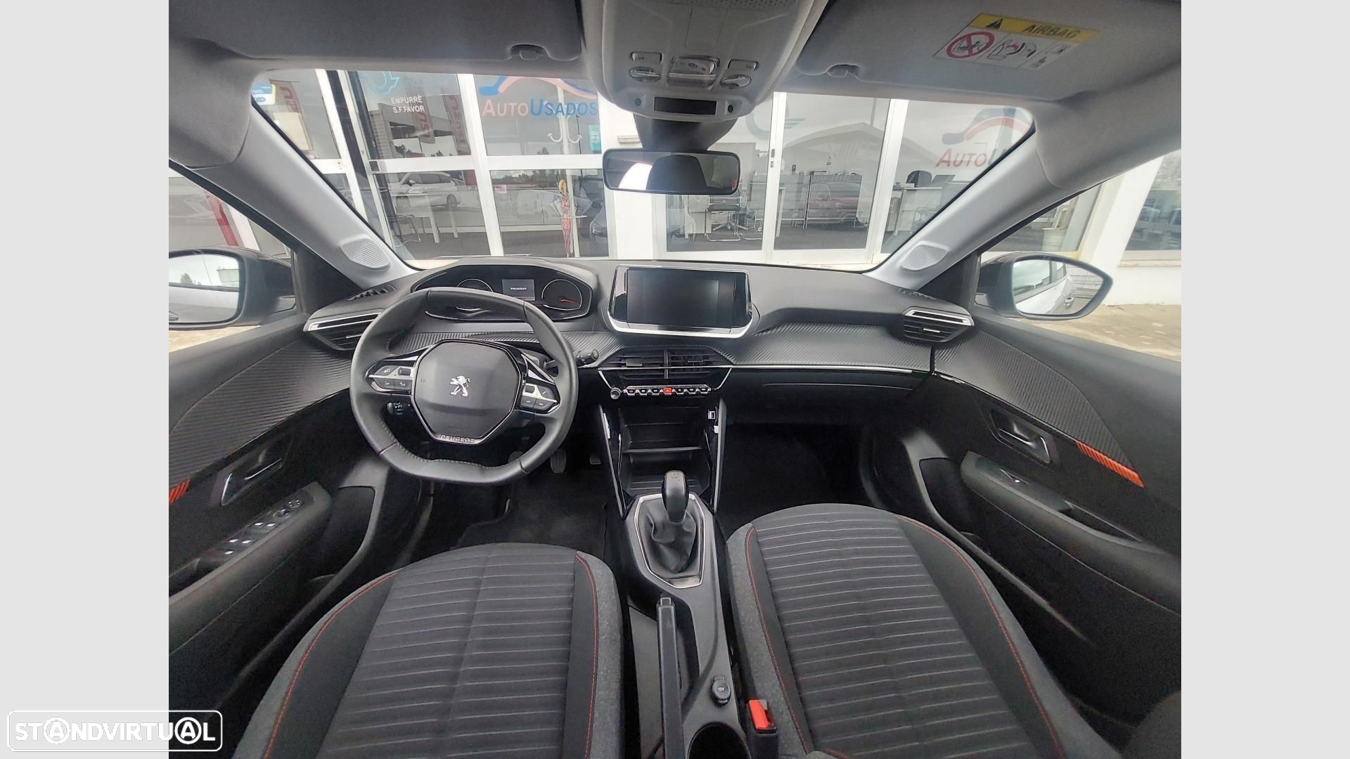 Peugeot 208 1.2 PureTech Active Pack - 9