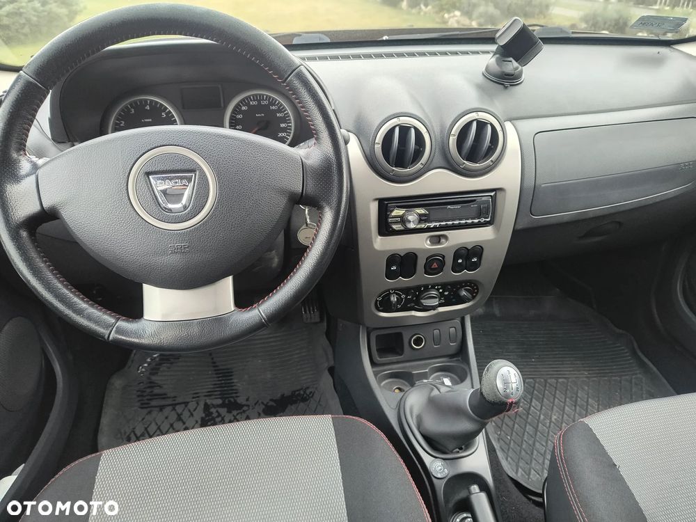 Dacia Duster 1.6 - 2