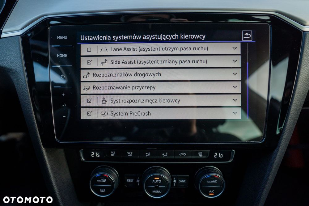 Volkswagen Passat 2.0 TDI Elegance DSG - 17