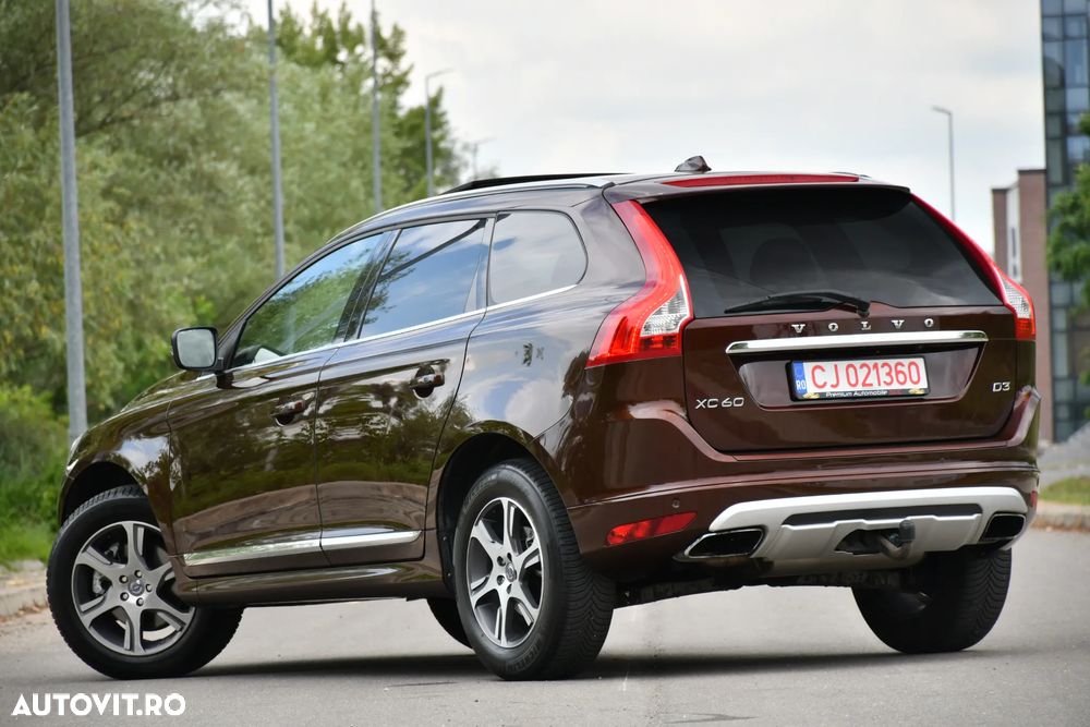 Volvo XC 60 D3 Geartronic Summum - 18