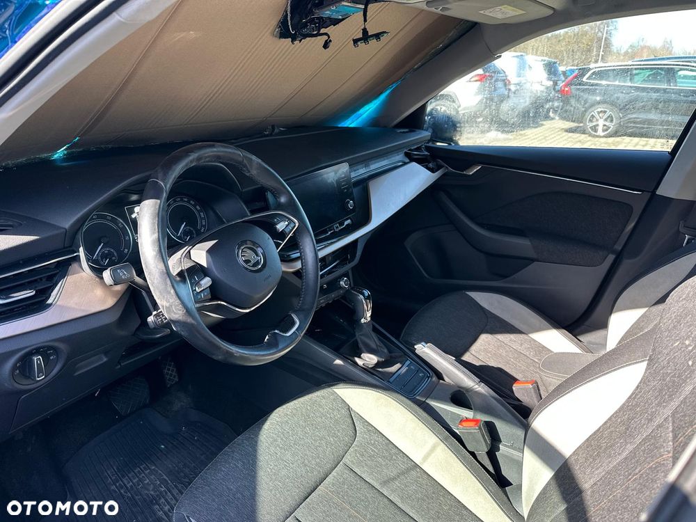 Skoda Kamiq 1.0 TSI Style DSG - 11