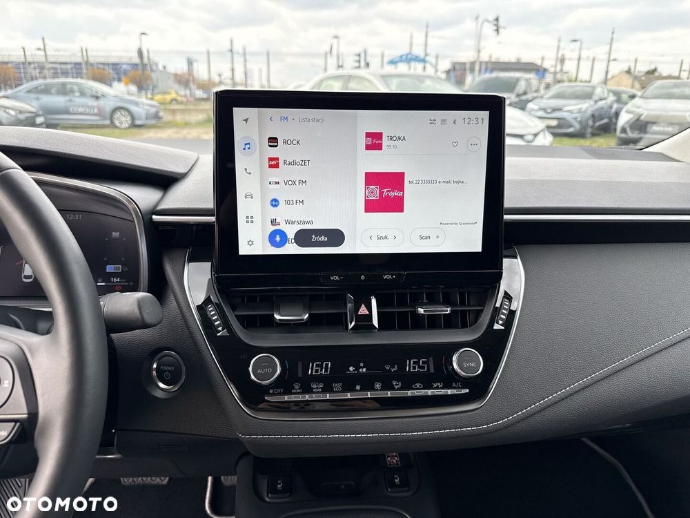 Toyota Corolla 1.8 Hybrid Style - 24