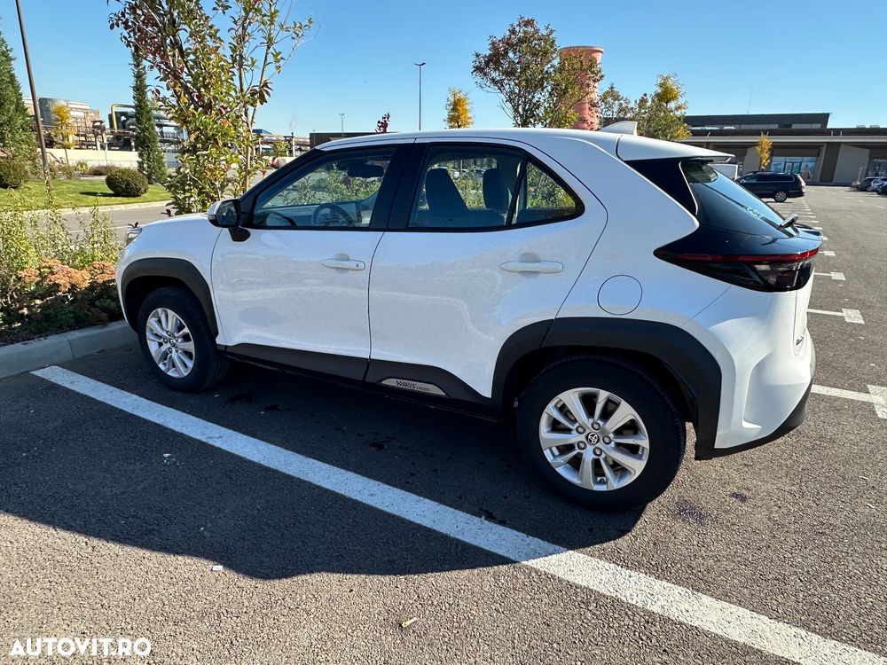 Toyota Yaris Cross 1.5 VVT-i HSD 4x2 Dynamic - 14