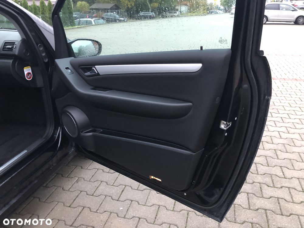 Mercedes-Benz Klasa A 200 Avantgarde Special Edition - 18