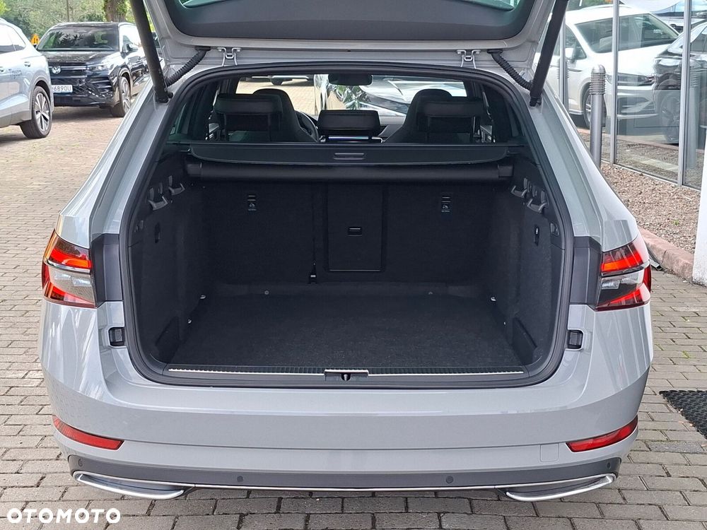 Skoda Superb 2.0 TDI SCR 4x4 Sportline DSG - 40