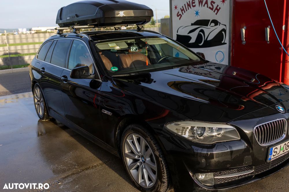 BMW Seria 5 520d Luxury Line - 2