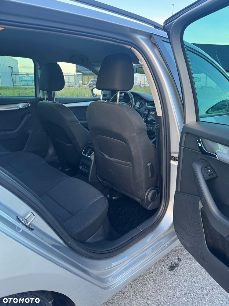 Skoda Octavia 2.0 TDI Ambition DSG EU6 - 15