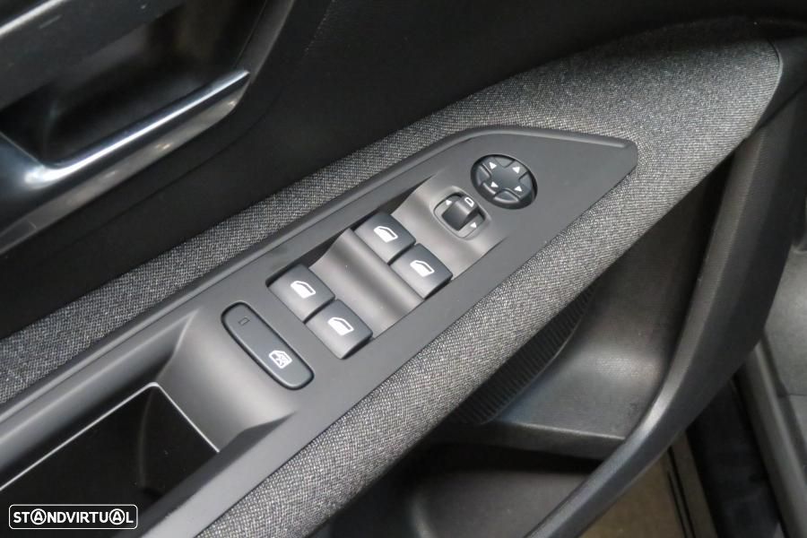 Peugeot 3008 1.5 BlueHDi Style - 22