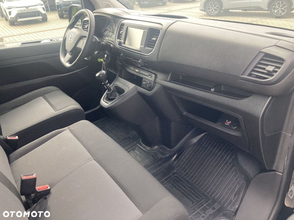 Toyota PROACE VERSO - 10