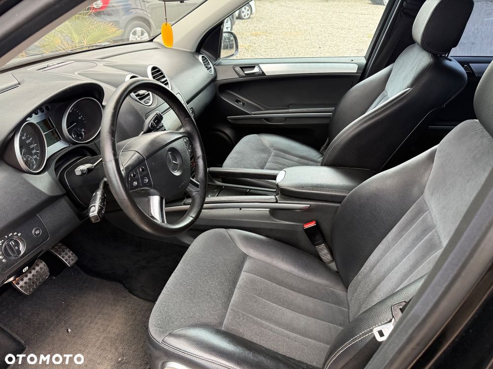 Mercedes-Benz ML 320 CDI 4Matic 7G-TRONIC Edition 10 - 19