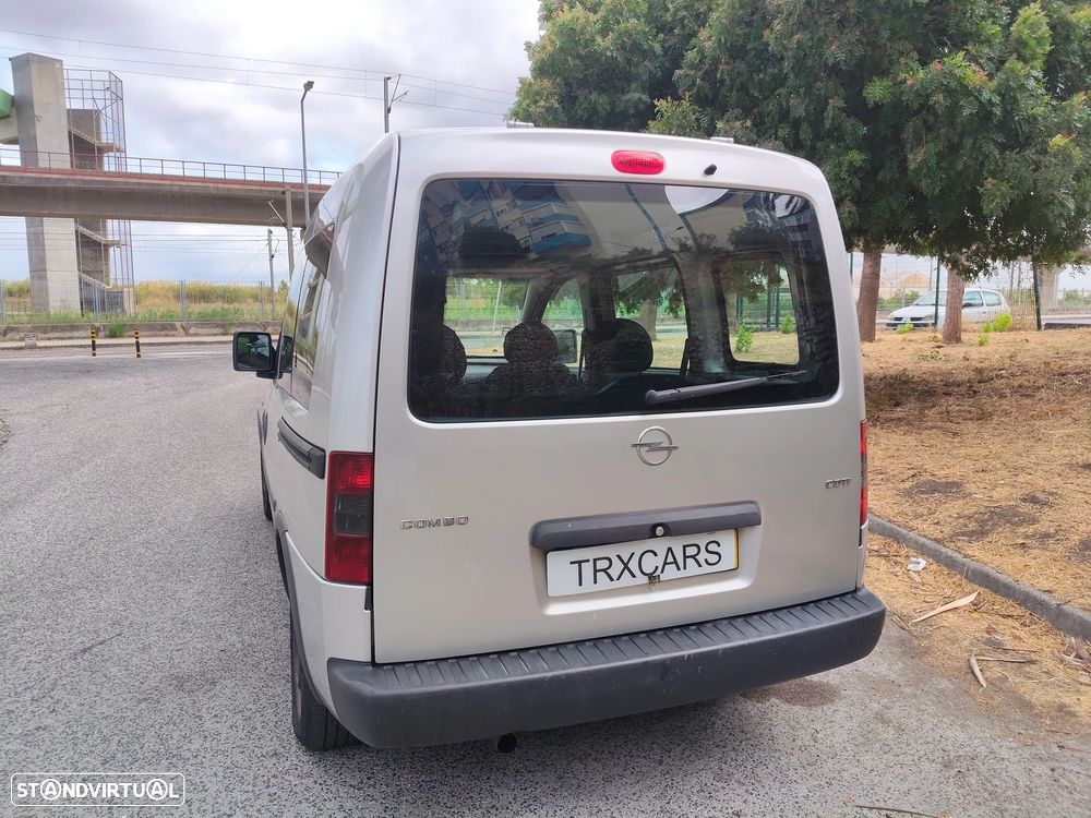 Opel Combo 1.3 CDTi - 6