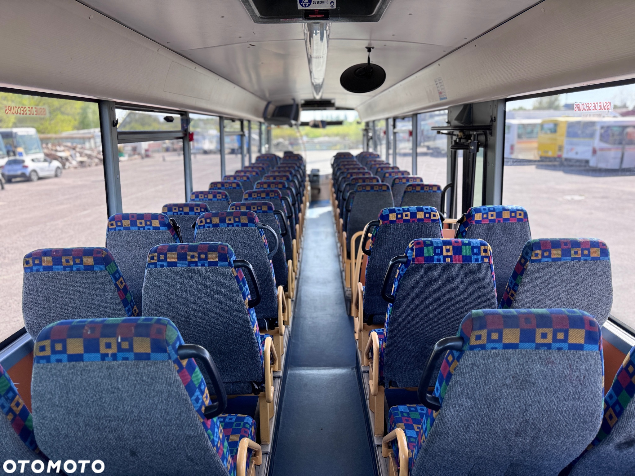 Irisbus Recreo Crosway / 63+1 miejsc/ silnik iveco cursor8 / CENA: 49000zł netto - 11