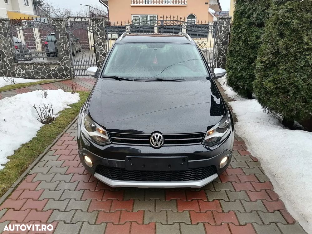 Volkswagen Polo 1.2 TSI Cross Urban White - 3