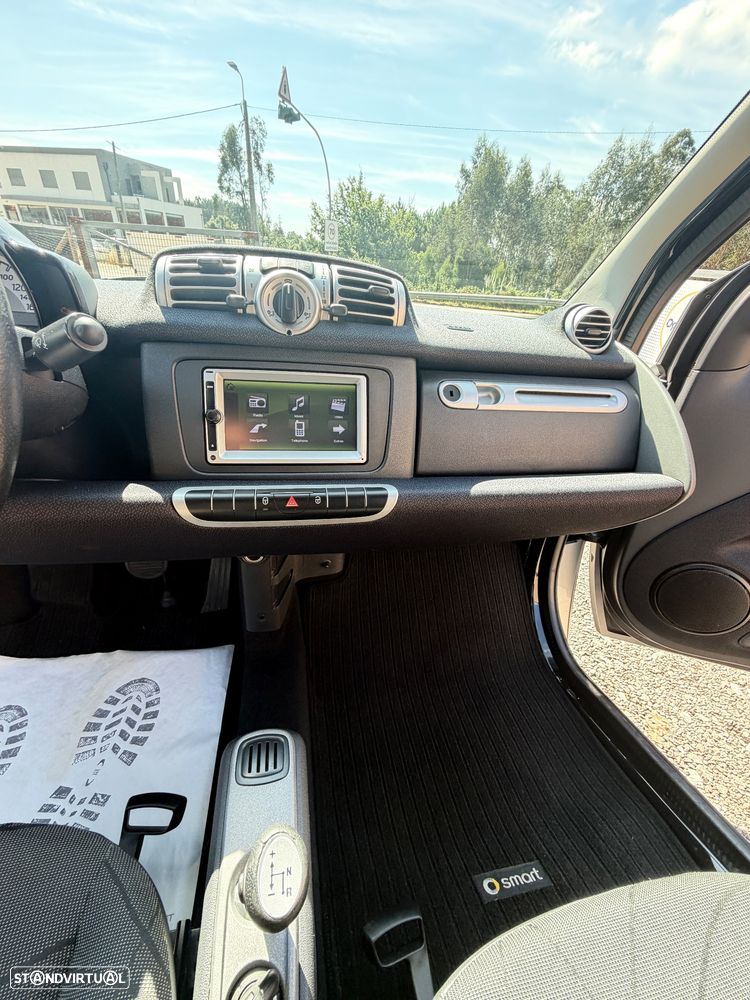 Smart ForTwo Coupé 0.8 cdi Passion 54 Softouch - 23
