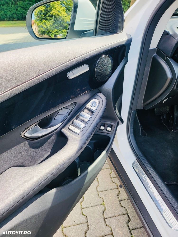 Mercedes-Benz GLC 250 4MATIC 9G-TRONIC - 7