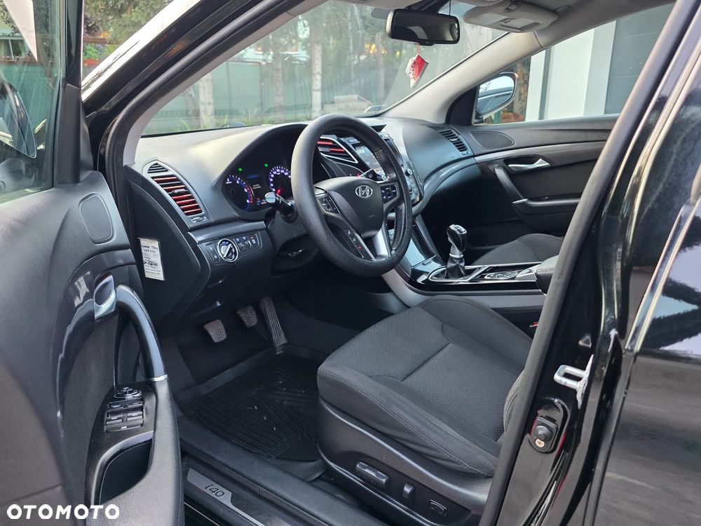 Hyundai i40 Kombi 1.7 CRDi Premium - 28